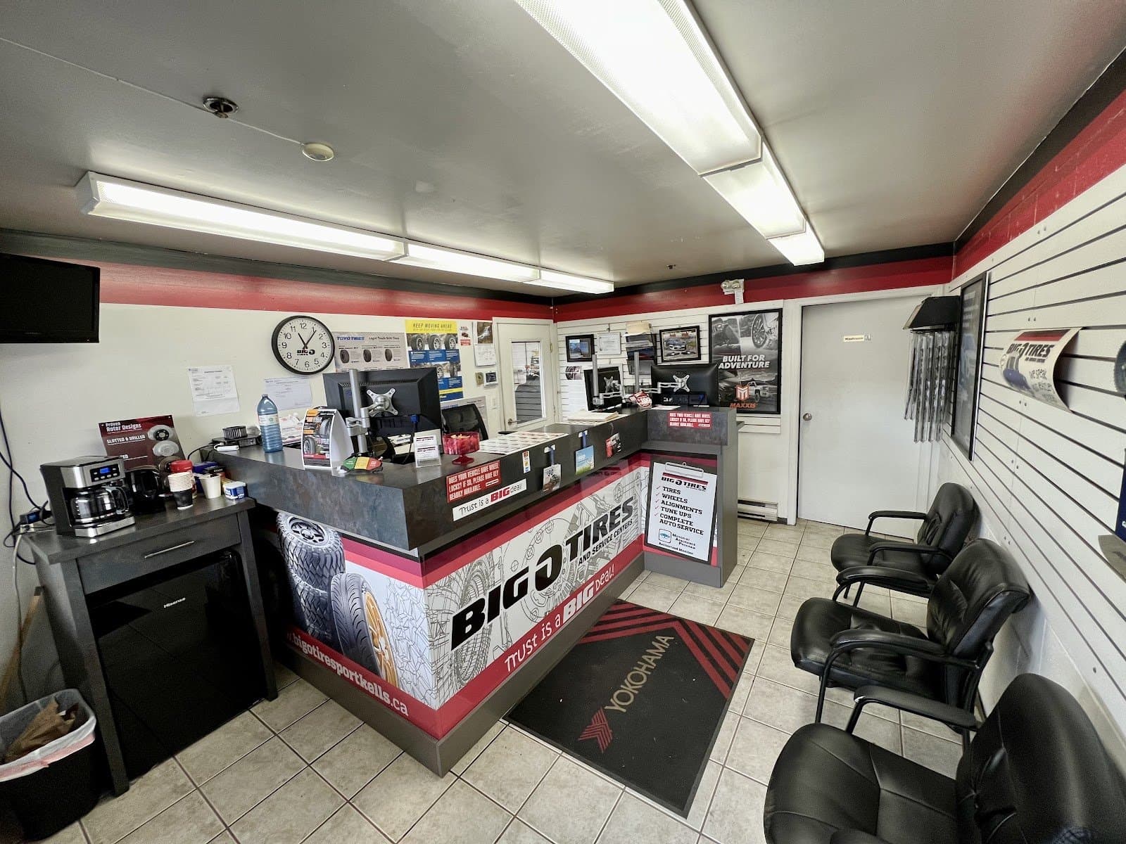 Inside Big O Tires Langley Port Kells